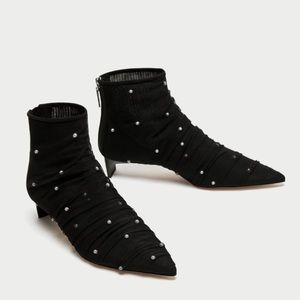 Zara tulle ankle boots with faux pearls. NWOT